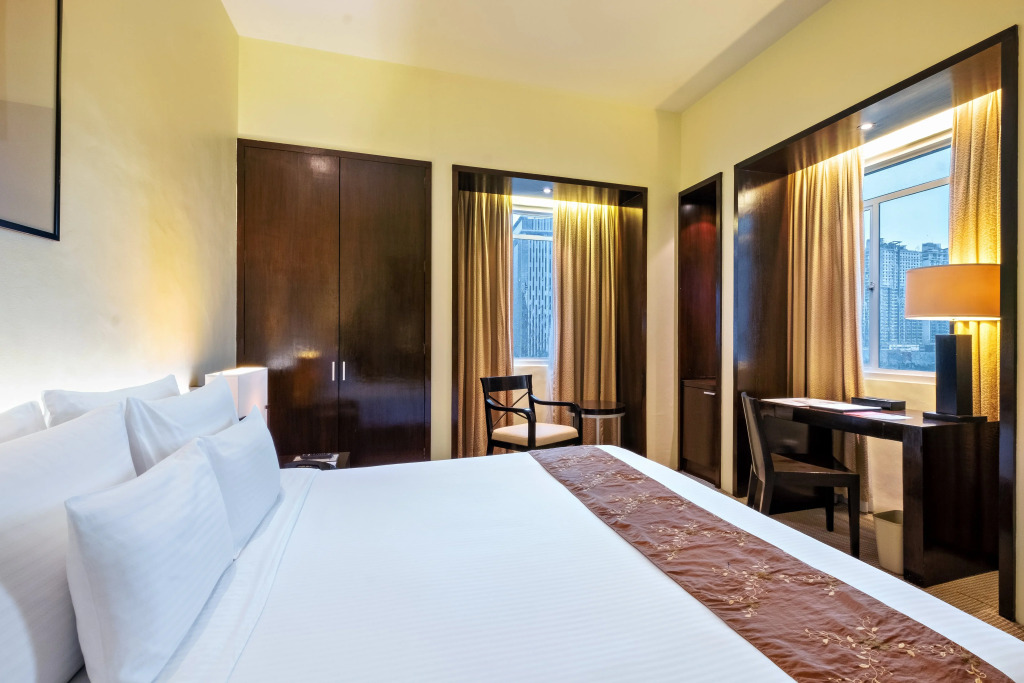 Waterfront Cebu City Hotel & Casino