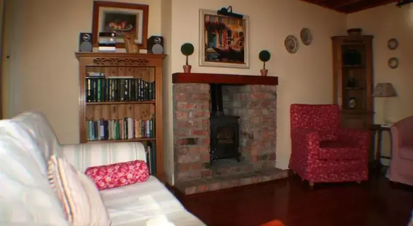Coopers Cottage