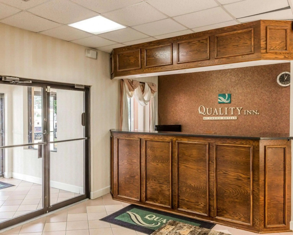 Quality Inn Pell City I-20 exit 158