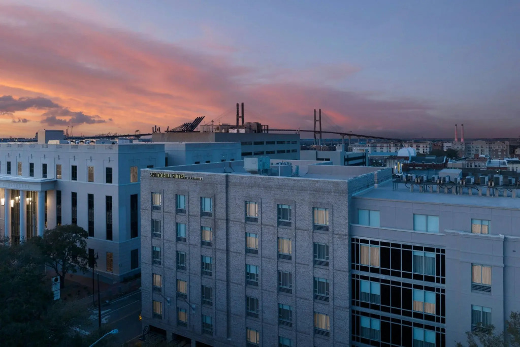Springhill Suites by Marriott Savannah Downtown Historic District