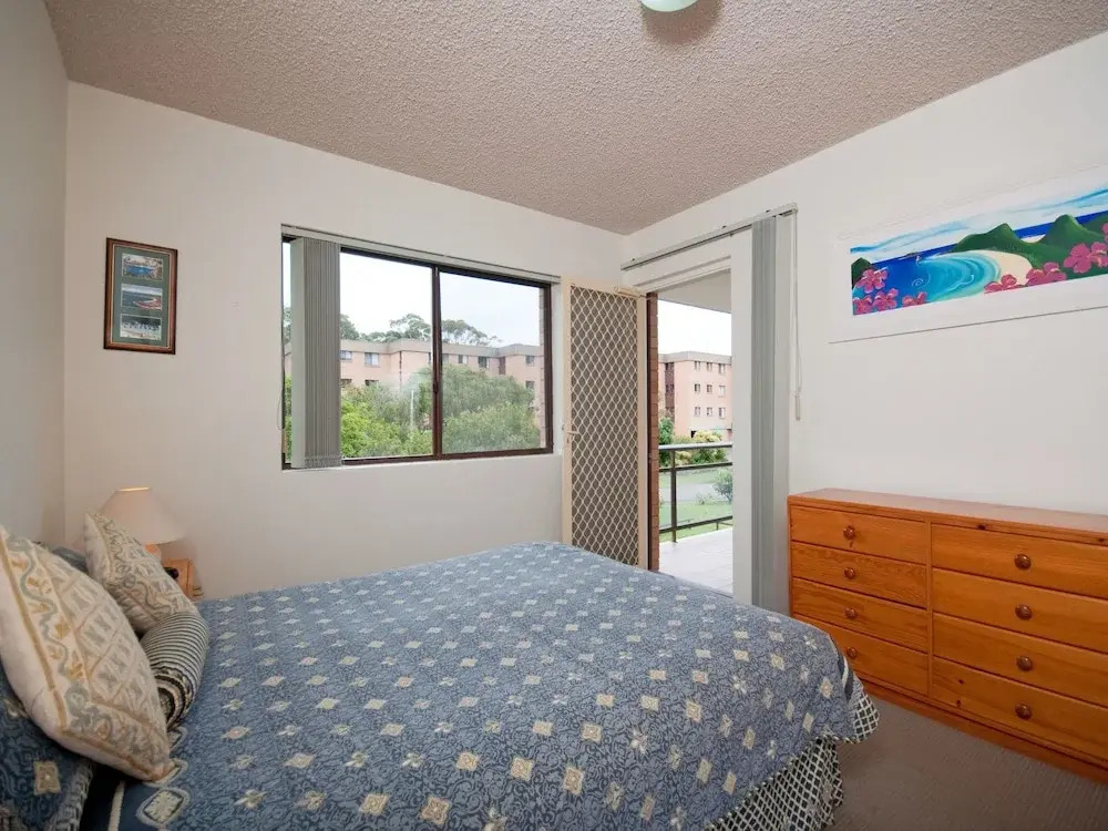 Commodore, Unit 8/6 Intrepid Close
