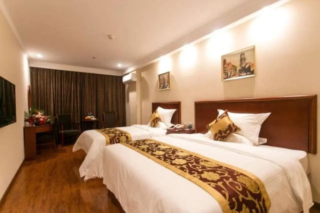 GreenTree Inn SuZhou Railway Station HuQiu Hotel