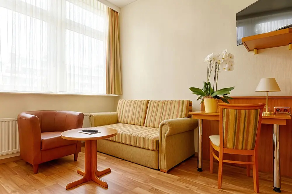 Traveller Hotel