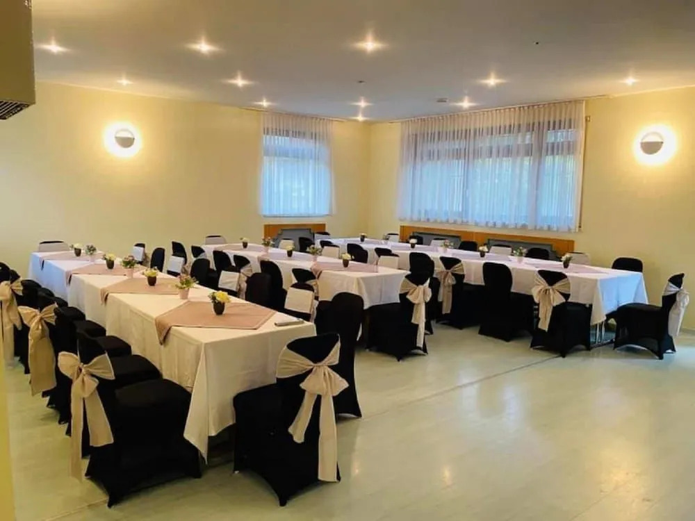LILTON Hotel Zuffenhausen