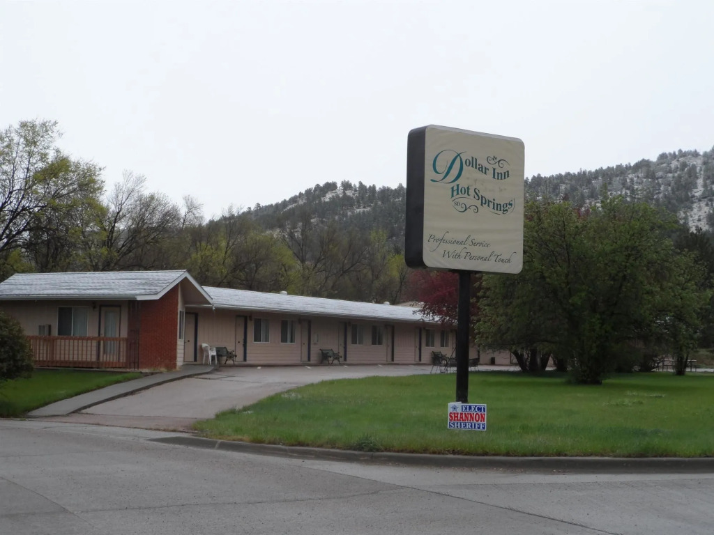 Dollar Inn Hot Springs