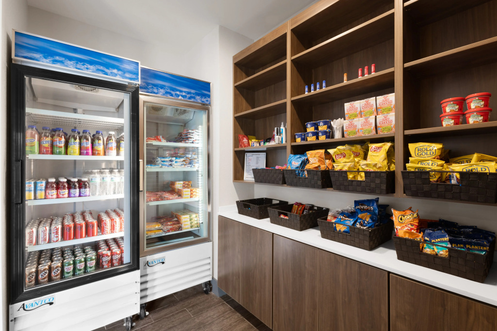 Holiday Inn Express & Suites Wyomissing by IHG