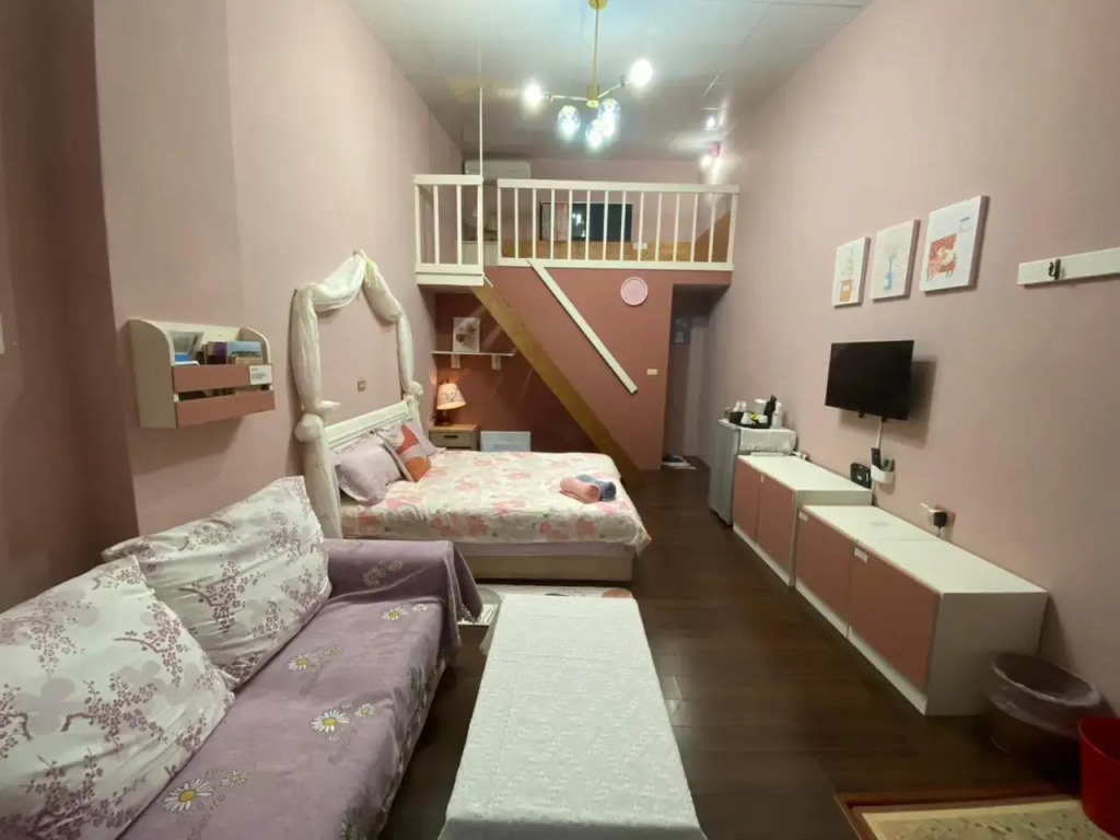 Lowkey B&B