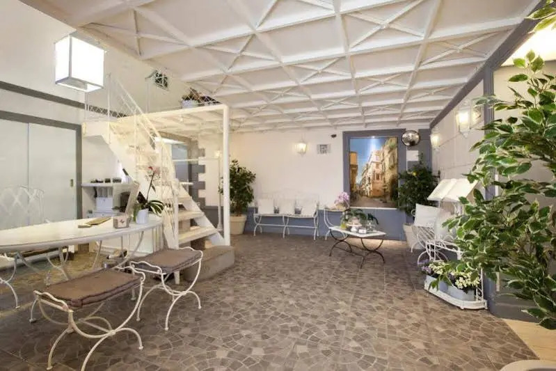 La Piazzetta Guest House