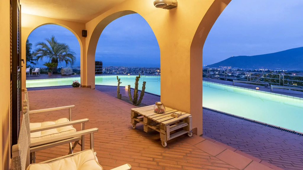 VILLA ELDA 6, Emma Villas