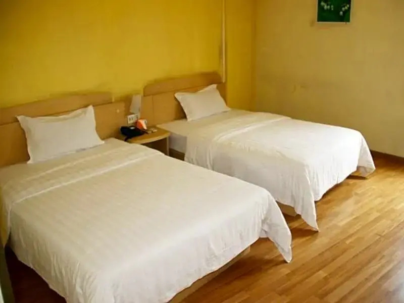 7Days Inn Kunming Wuhua Mountain