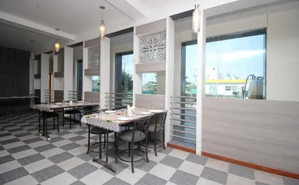 OYO Rooms Jaipur Bypass Jhalamand