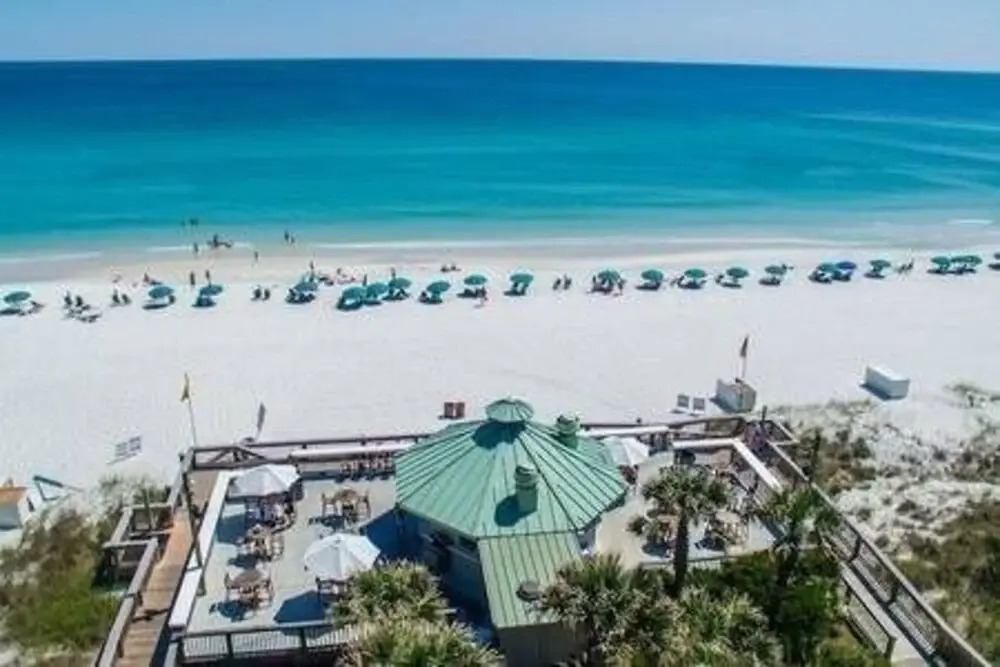 The Crown 3 Bedrooms 3 Bathrooms Condo