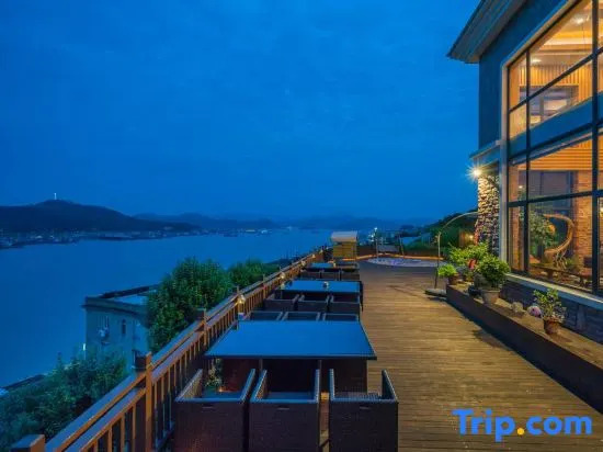 Yinhai Sanwan Hostel