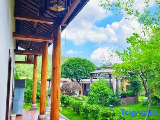 Shaoshan Love Shaoshan Talk · Mountain Scenery Courtyard Resort Garden B&B