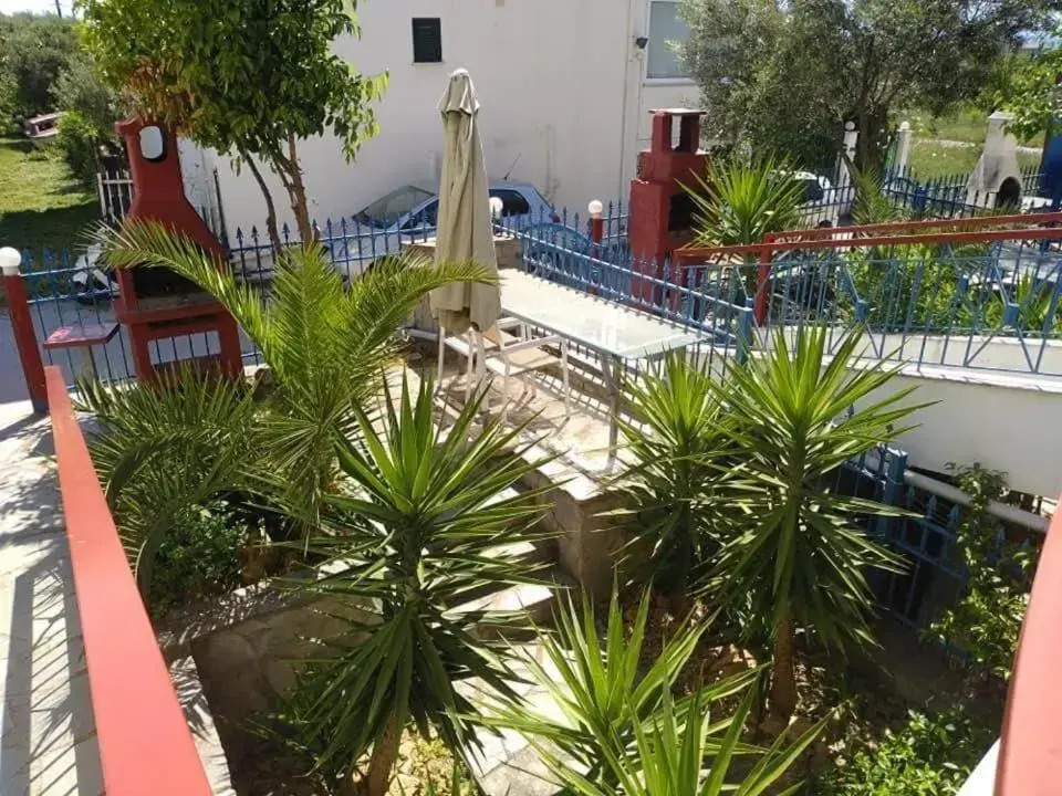 Blue Moon Apartments