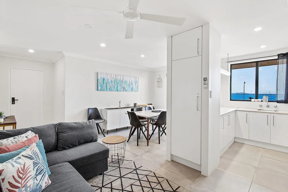 Bay Village, Unit 11/47 Shoal Bay Road