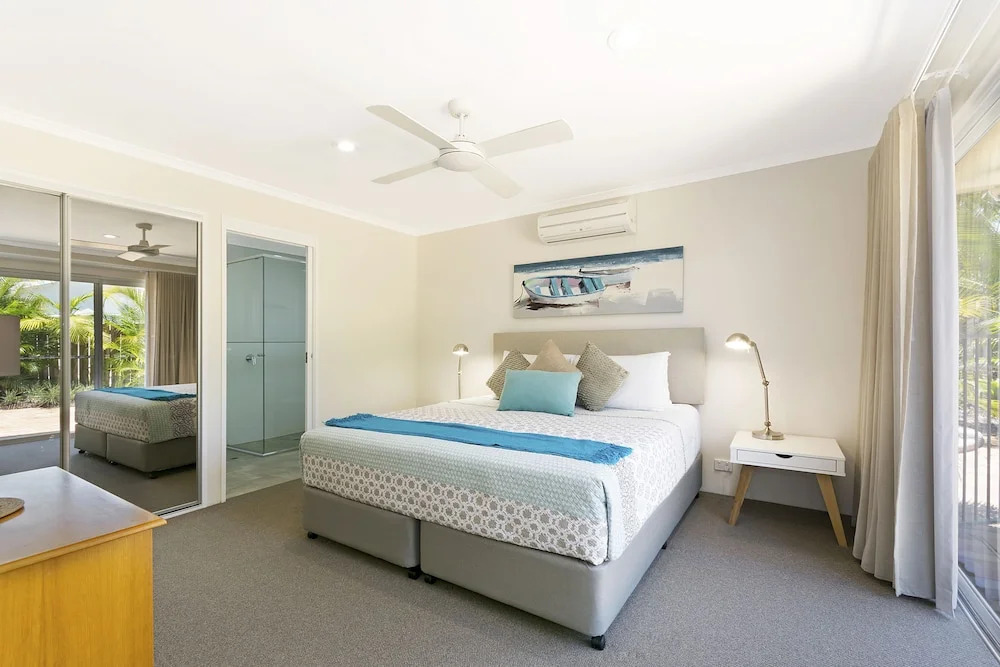 44 Cooran Court