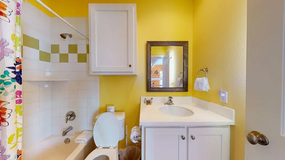 Neptune's 4 Bedroom Townhouse
