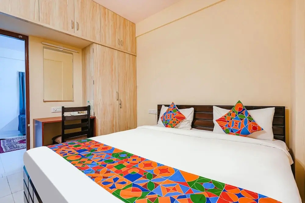 FabHotel Crystal Suites - Marathahalli