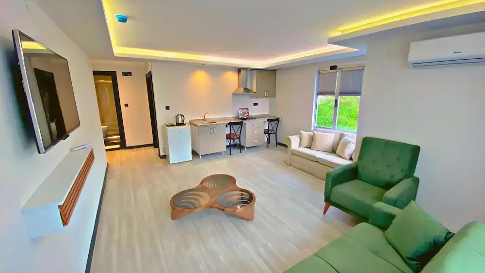 Green Nazar Hotel