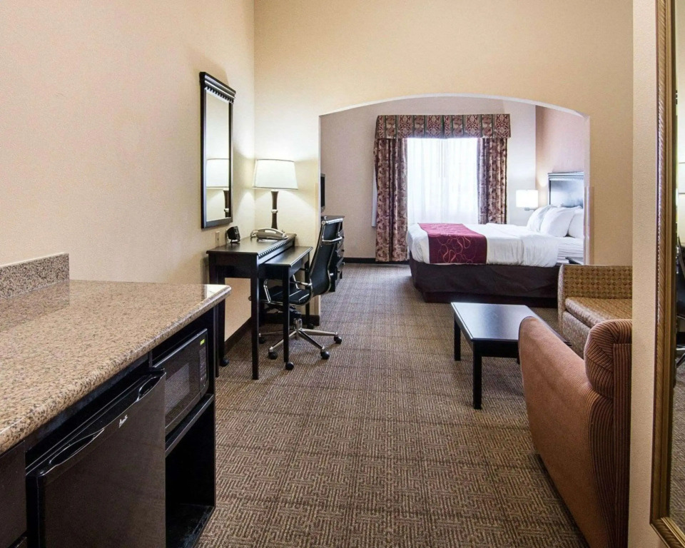 Comfort Suites Shreveport West I-20