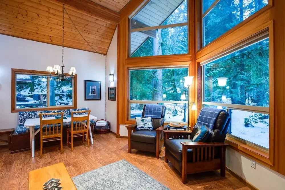 04SL - Hot Tub - BBQ - Pets OK - Sleeps 5