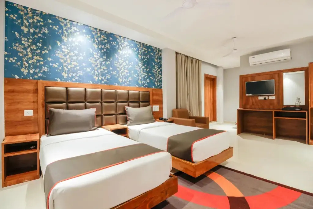 Hotel Parnil Residency