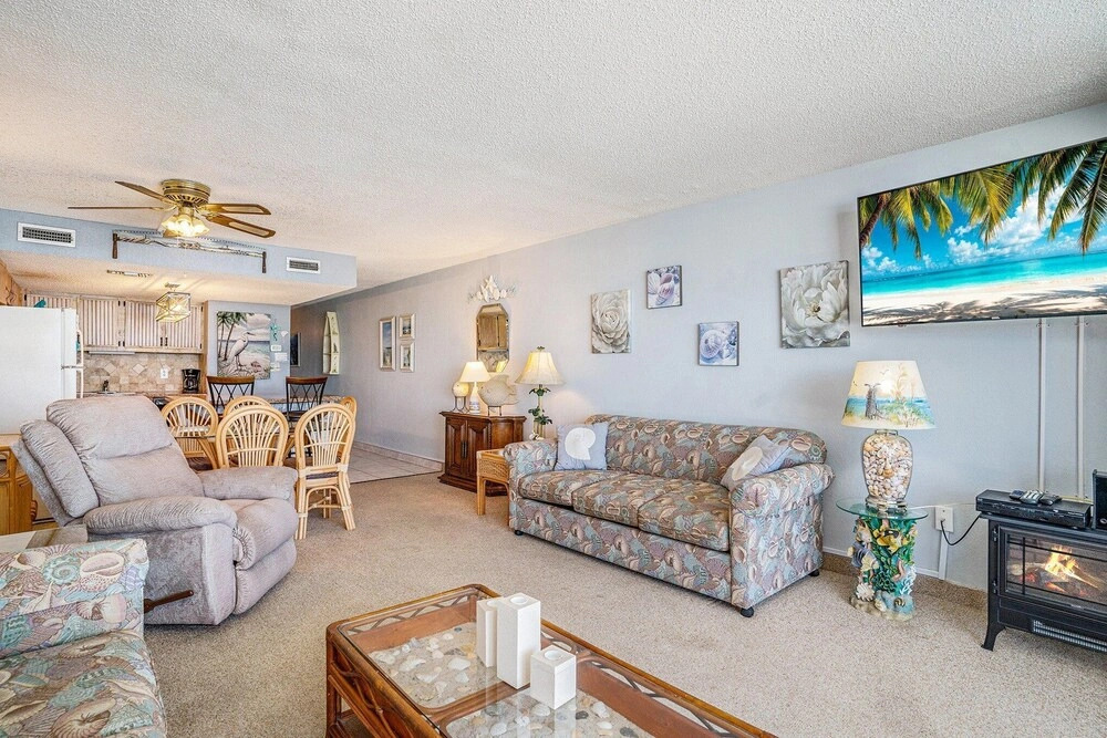 0307 Waters Edge Resort 1 Bedroom Condo by RedAwning