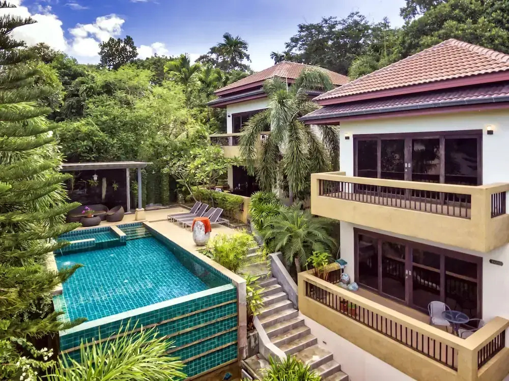 Baan Rawee Villas