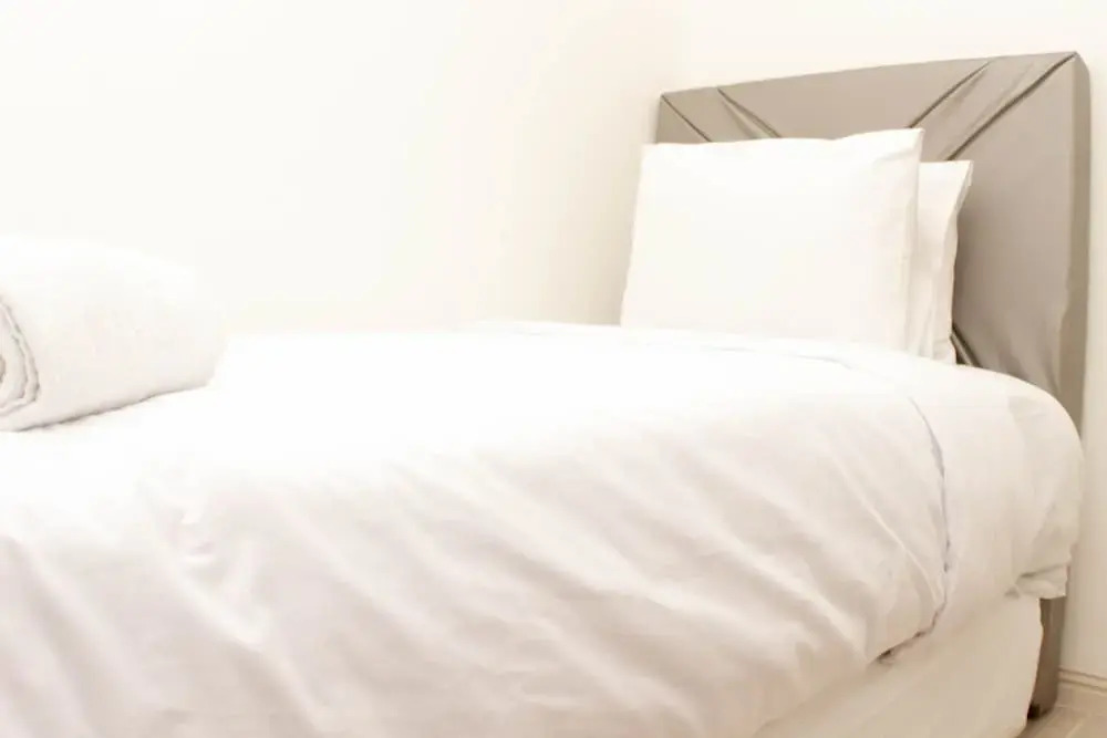 Minimalist And Cozy 3Br At Meikarta Apartment