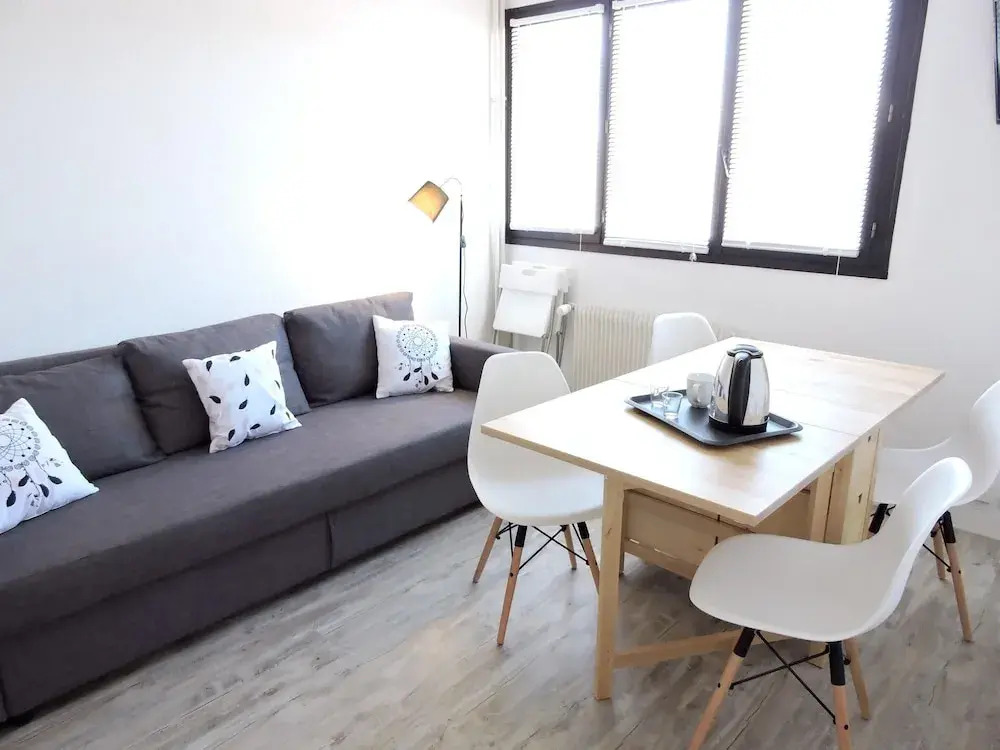 Apartment With one Bedroom in Orléans