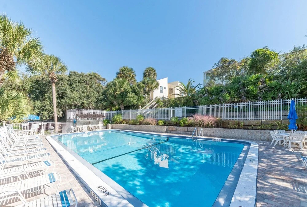 Quail Hollow A8-2d Renovated First Floor 2 Bedroom