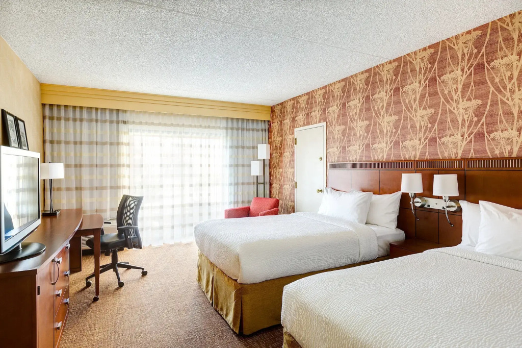Courtyard by Marriott Phoenix Airport