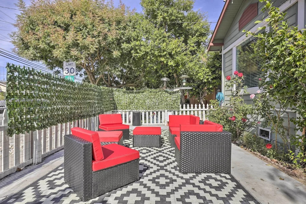 Peaceful Petaluma Getaway w/ Deck + Grill!