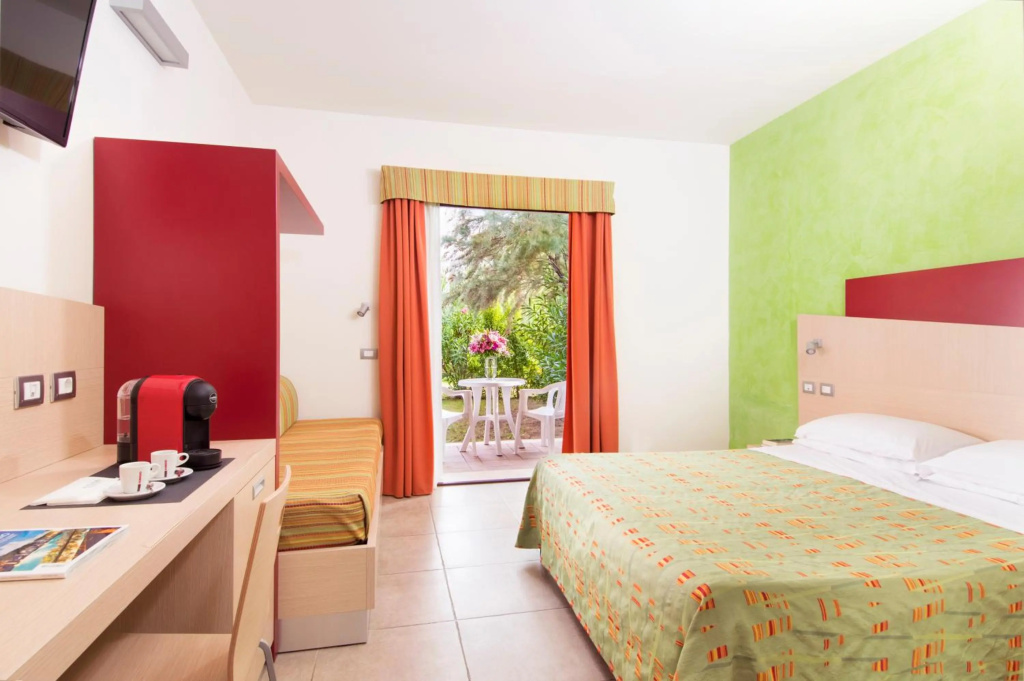 Курортный отель Sibari Green Resort