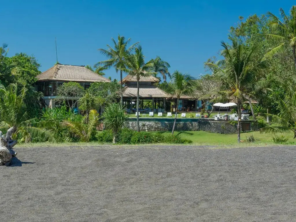 Sungai Tinggi Beach Villa by Elite Havens