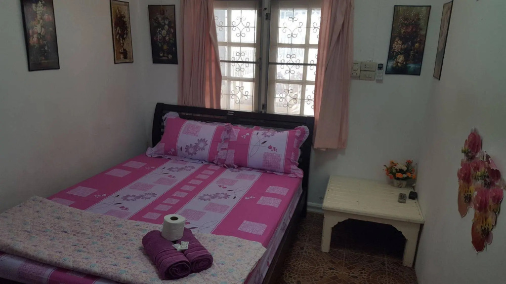 Laila Food and Drink Guesthouse