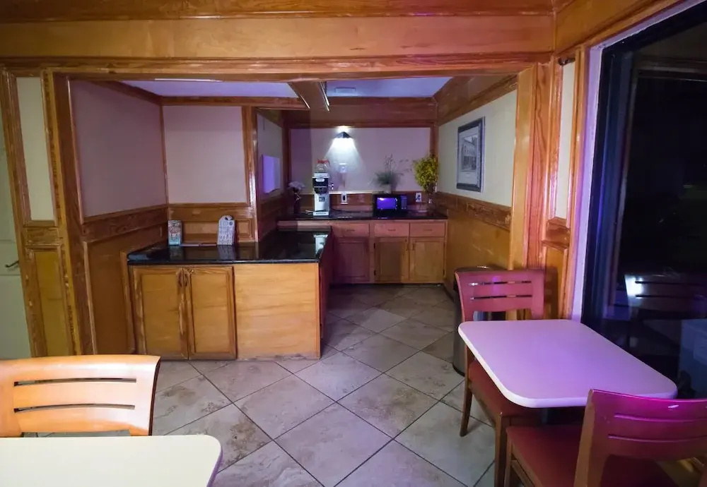 Americas Best Value Inn