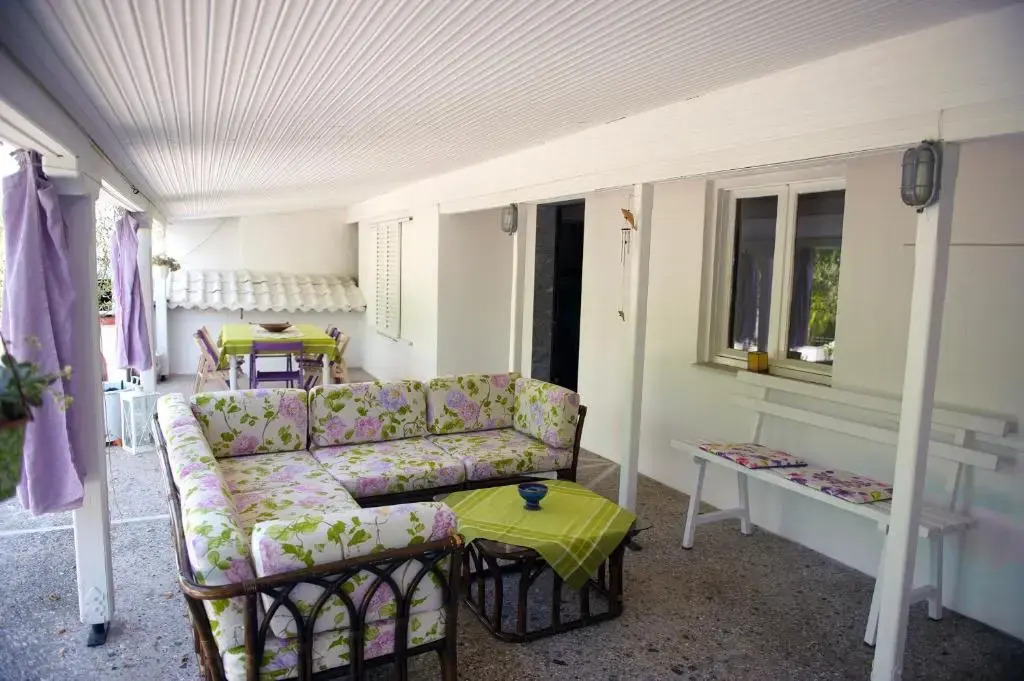 Evangelia Rooms & Αpartments - B