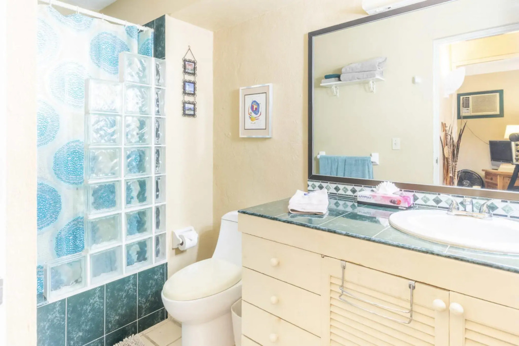 Warm Cozy 1bed Condo Close to Everything Your Los Cabos Home Away From Home