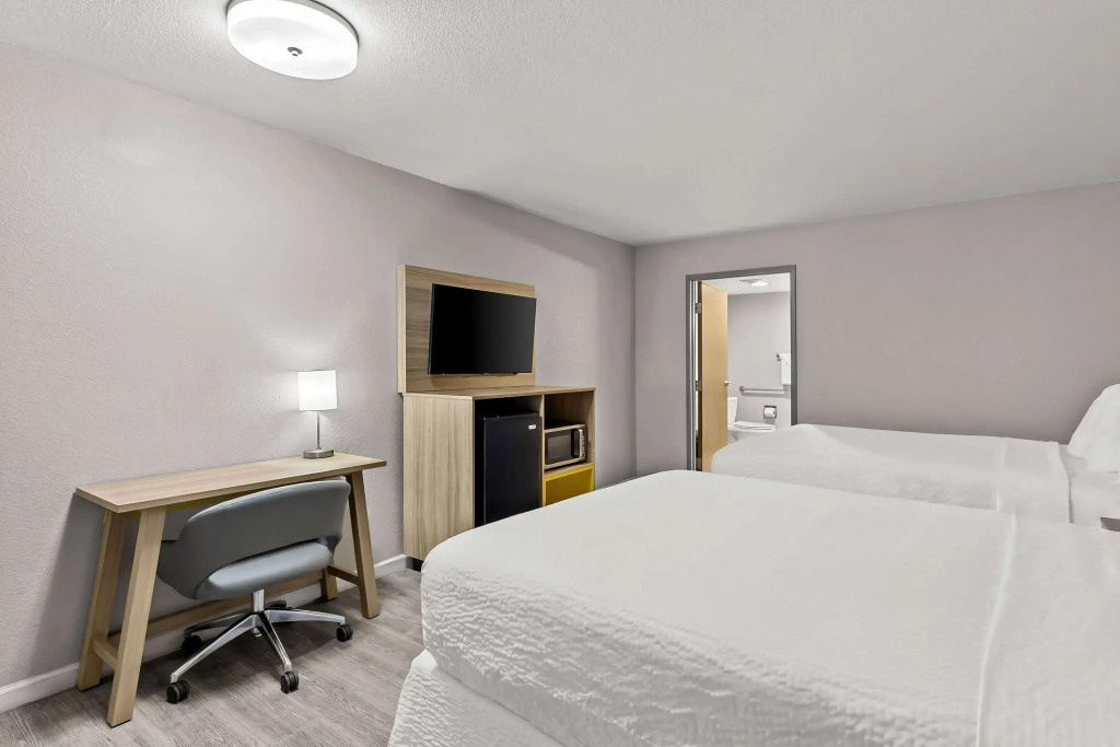 Days Inn by Wyndham Buckeye