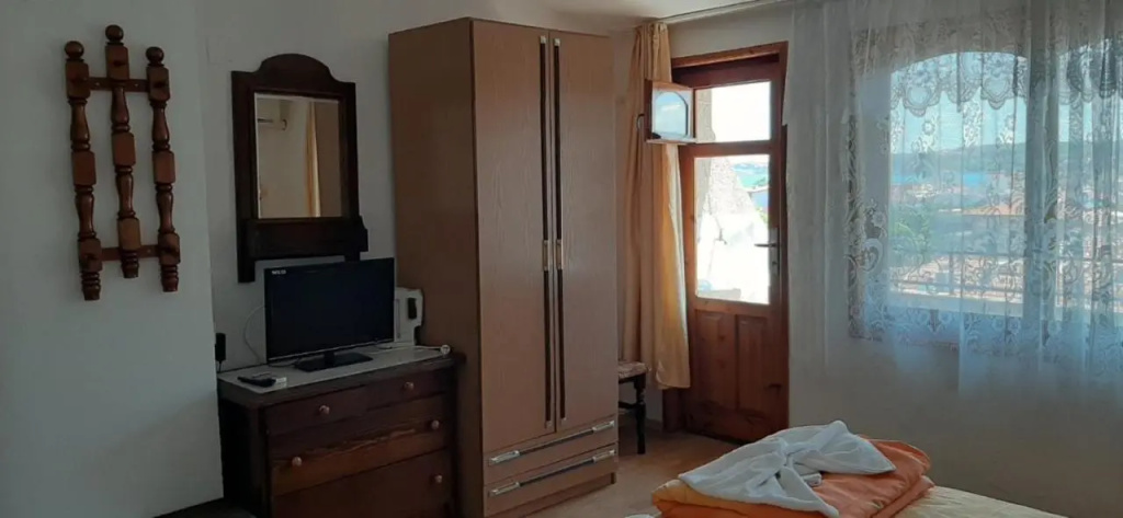 Guest House Plada View