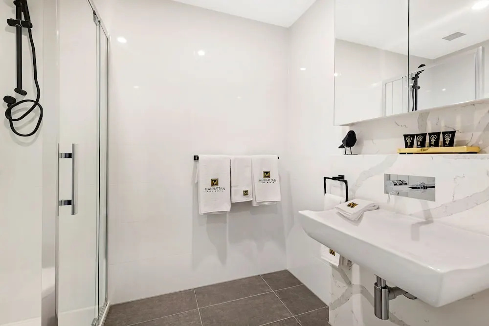 Manhattan Apartments - Caulfield North