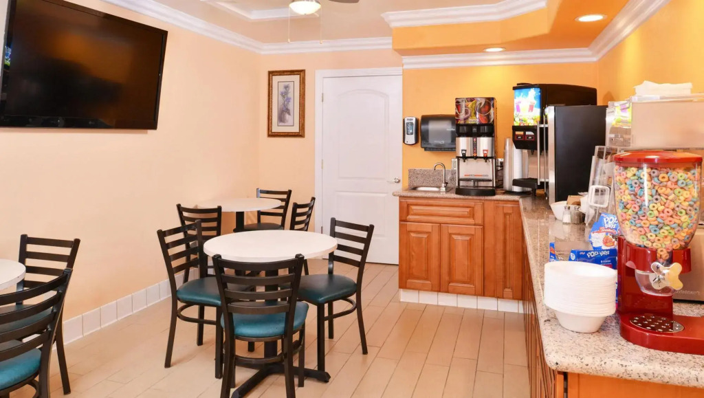 Rodeway Inn