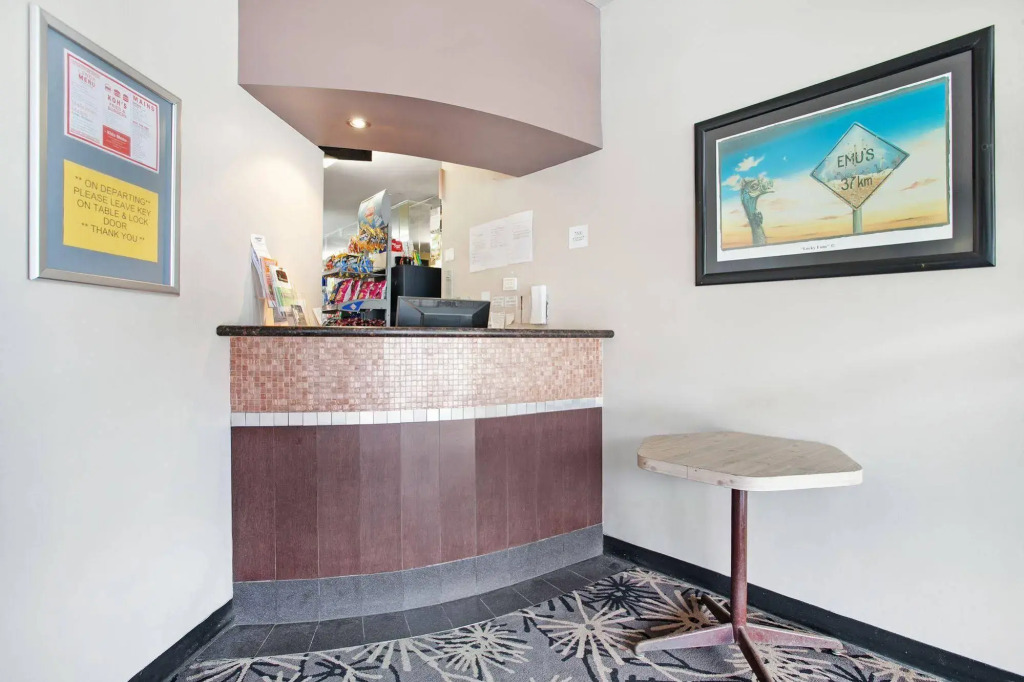 Gateshead Tavern & Motel