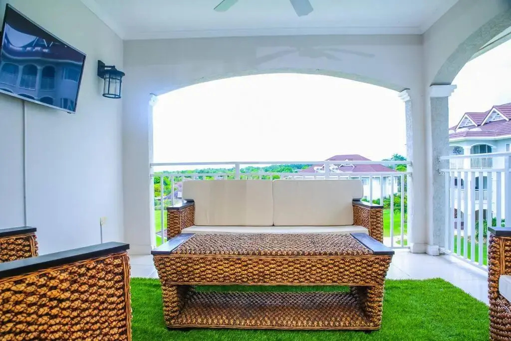 The Cozy 2Bedroom Condo