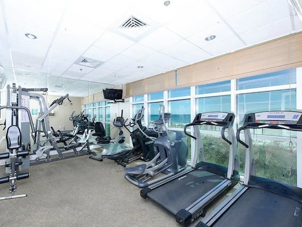 931 W Beach Blvd Condo by RedAwning