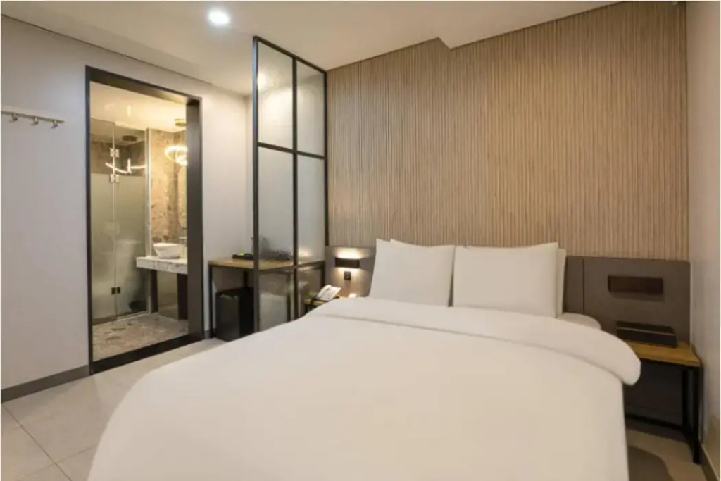 Hotel 99 Prestige