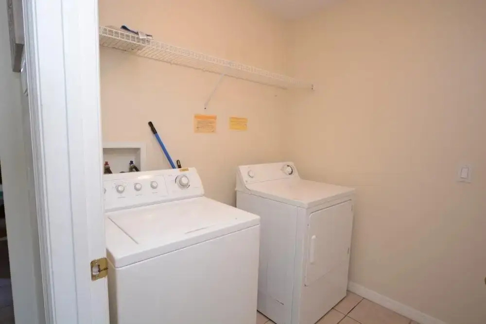 1059 3B Home W/Water View! Hottub! Games Room!