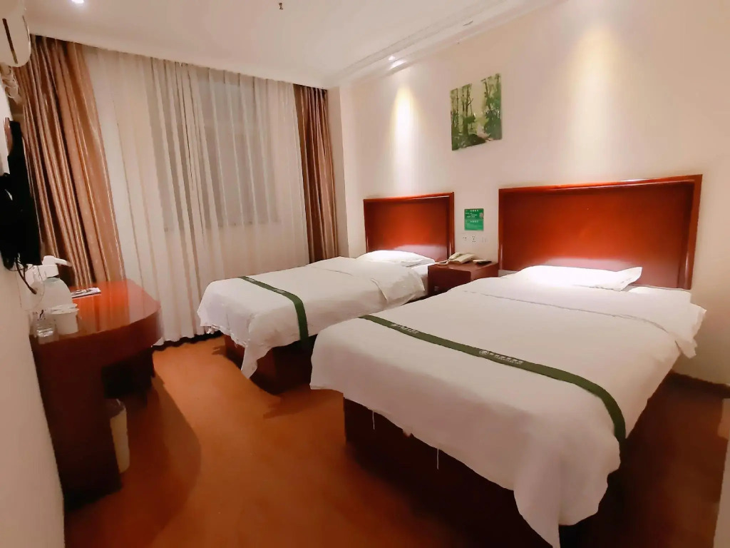 GreenTree Inn Beijing Fangshan Liangxiang Suzhuang Express Hotel